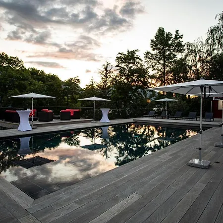 L'incomparable & Restaurant Etoile Aix-les-bains 5* Tresserve