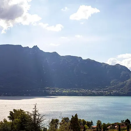 L'incomparable & Restaurant Etoile Aix-les-bains فندق Tresserve