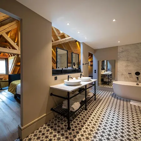 L'incomparable & Restaurant Etoile Aix-les-bains Hotel