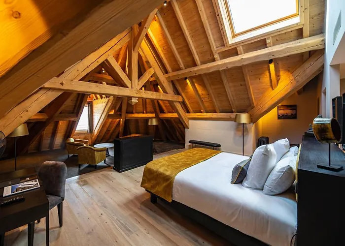 L'incomparable & Restaurant Etoile Aix-les-bains 5* Tresserve