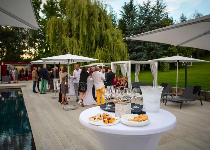 L'incomparable & Restaurant Etoile Aix-les-bains 5* Tresserve