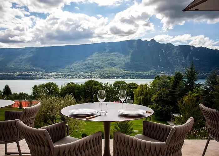 L'incomparable & Restaurant Etoile Aix-les-bains Hotel Tresserve