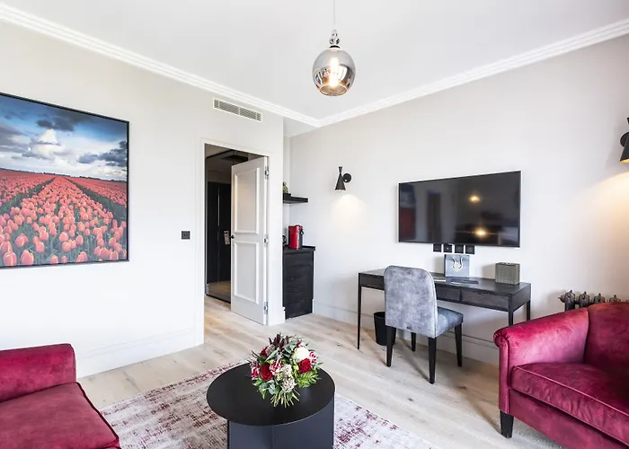 L'incomparable & Restaurant Etoile Aix-les-bains 5*