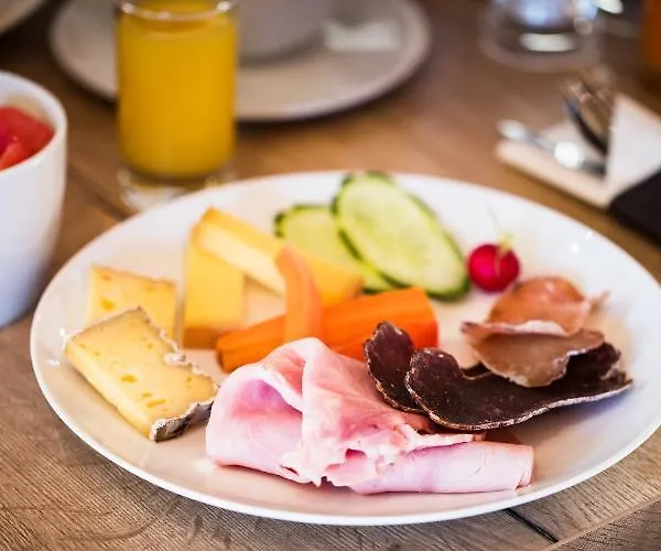 L'incomparable & Restaurant Etoile Aix-les-bains 5* Tresserve