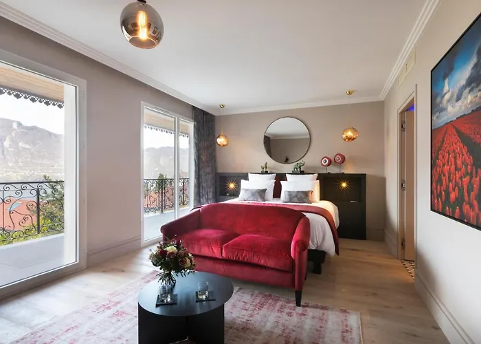 L'incomparable & Restaurant Etoile Aix-les-bains Hotel 5*